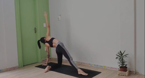 Módulo 1 aulas completas de Yoga: postura da Vela